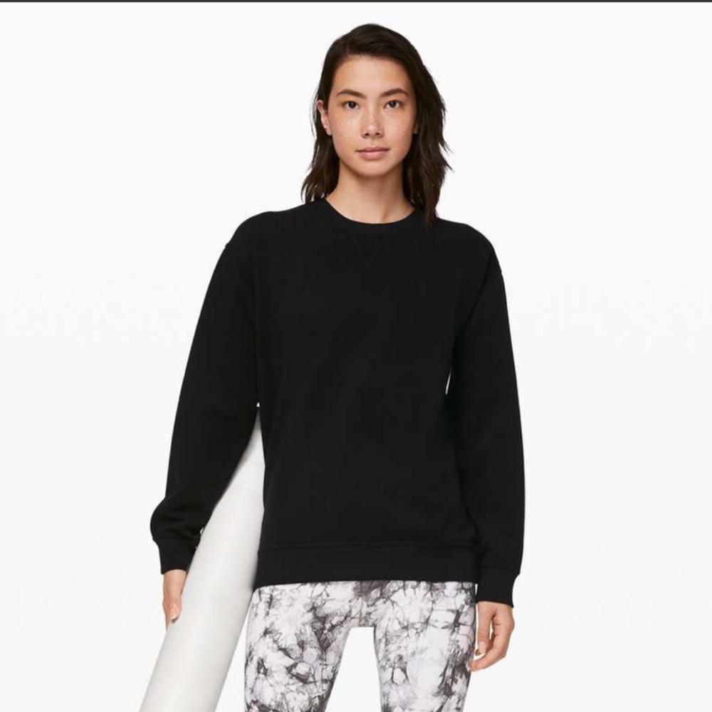 All Yours Crew - Black Size 6. Great condition.